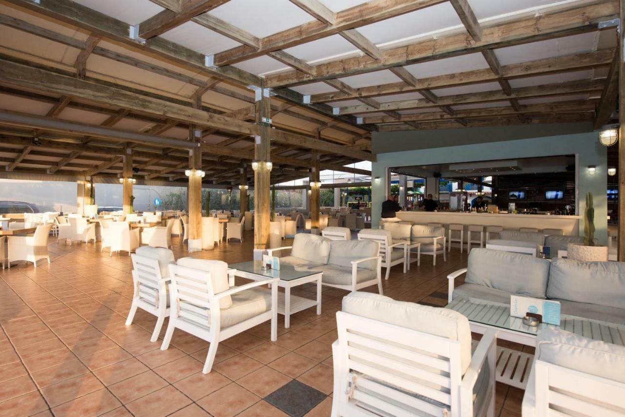 Mikes Lux Hersonissos (Crete)