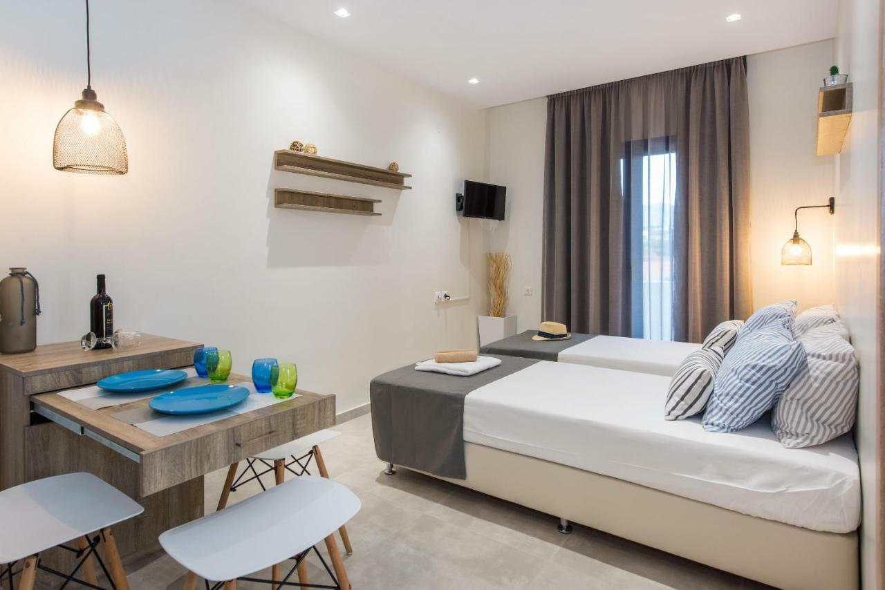 Mikes Lux Hersonissos (Crete)